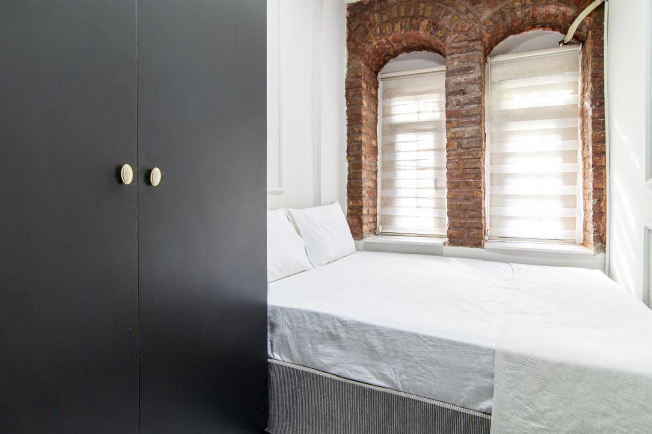 Modern Flat In The Heart Of Beyoglu Apartment Istanbul Exterior photo