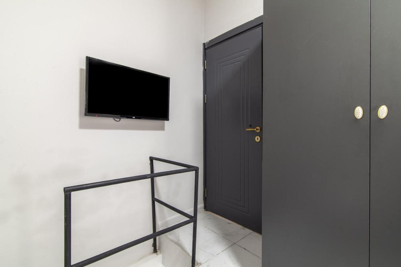 Modern Flat In The Heart Of Beyoglu Apartment Istanbul Exterior photo
