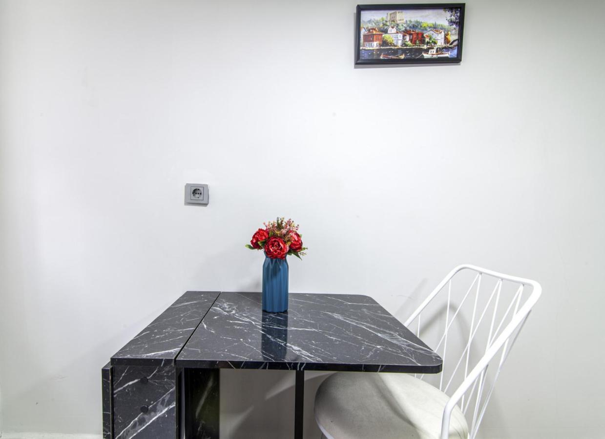 Modern Flat In The Heart Of Beyoglu Apartment Istanbul Exterior photo